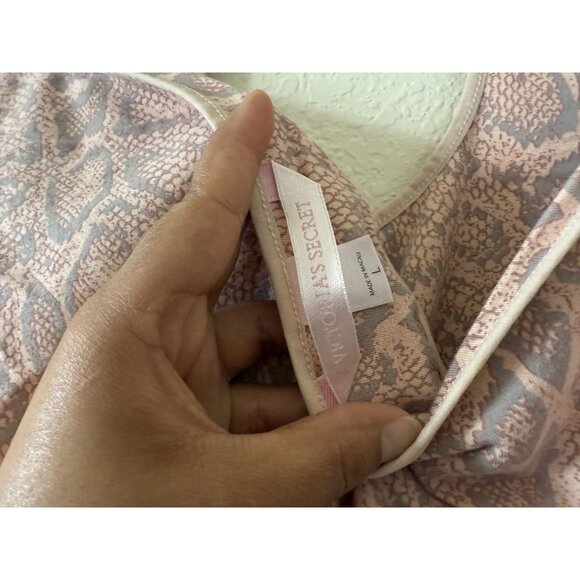 Vintage Victoria's Secret Women's Animal Snake Print Halter Top Size Large Y2K - Picture 4 of 6